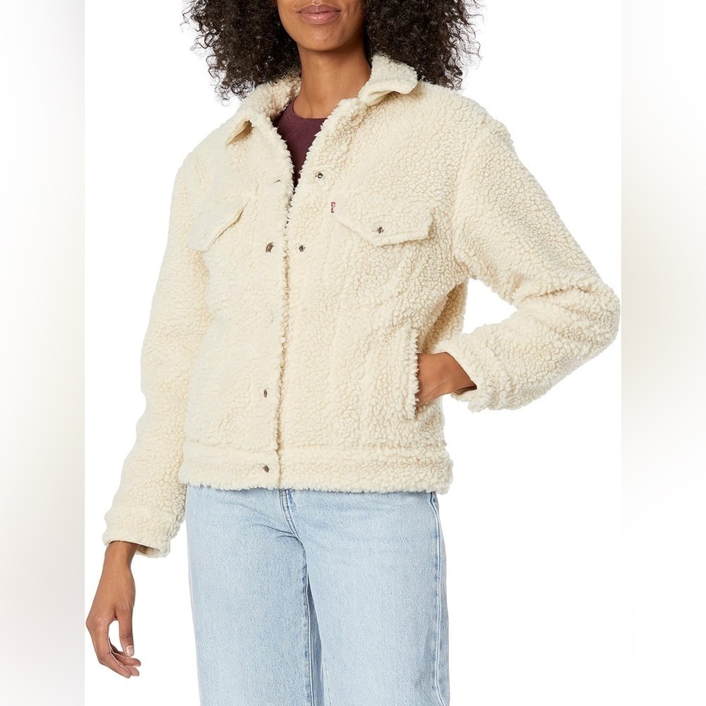 Levi’s Ex-Boyfriend Sherpa Trucker Jacket Size‎ Xsmall